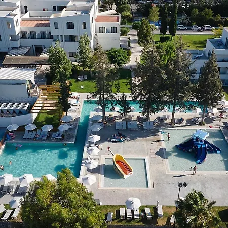 Hotel Blue Sea Village 4*